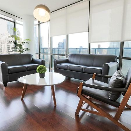 Altitude Suites Bay Street - Holiday Bonus - Free Parking Toronto Ngoại thất bức ảnh