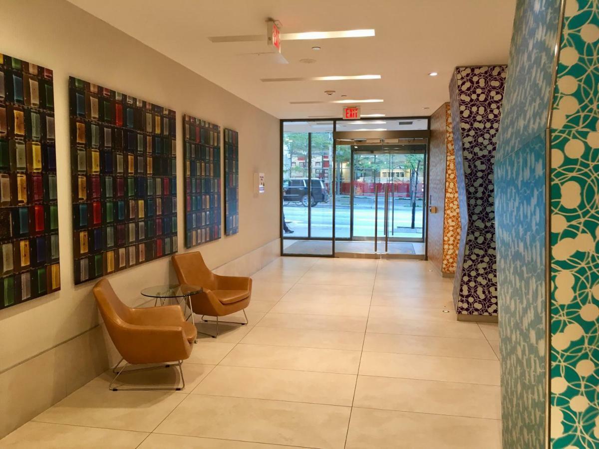 Altitude Suites Bay Street - Holiday Bonus - Free Parking Toronto Ngoại thất bức ảnh